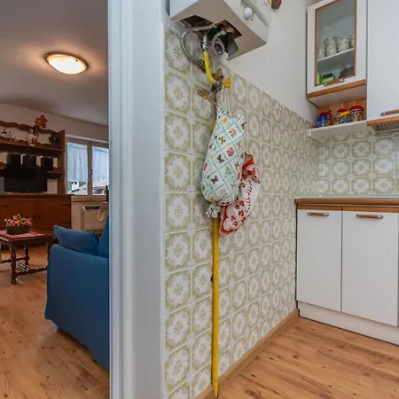 Apartment Elisena *